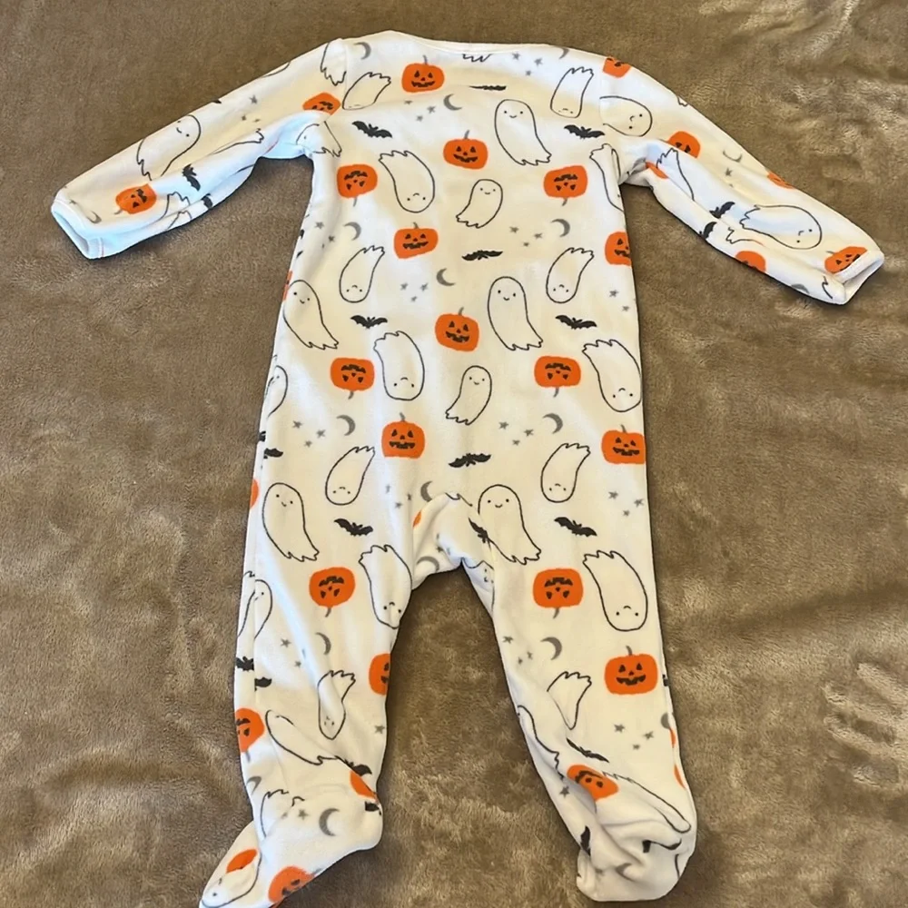 ❤️2 for 10$❤️ Carter’s Fleece Halloween Double Zip Sleeper, 9 Months